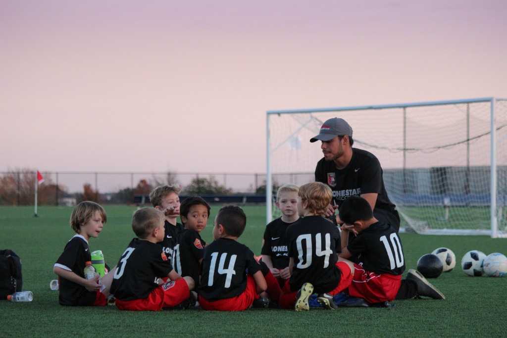 Fussball-Training mit Kindern